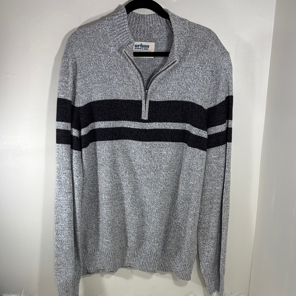 Urban Pipeline Men's Zip-Up Sweater in Gray and Black